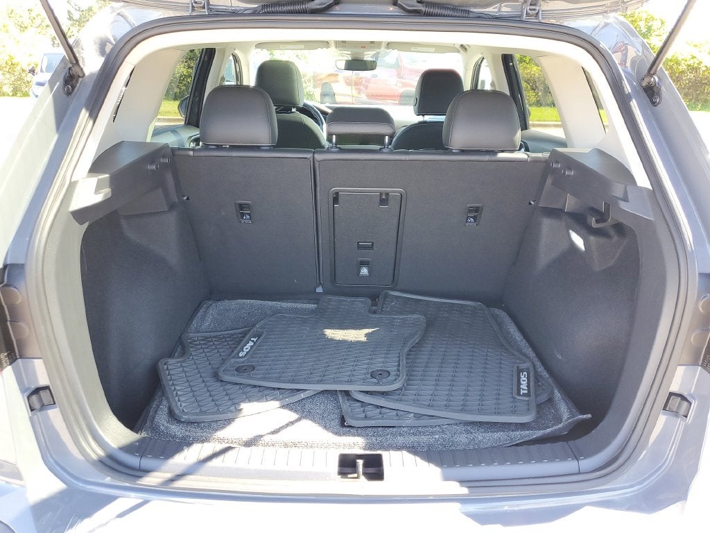 2024 Volkswagen Taos 1.5T SEL