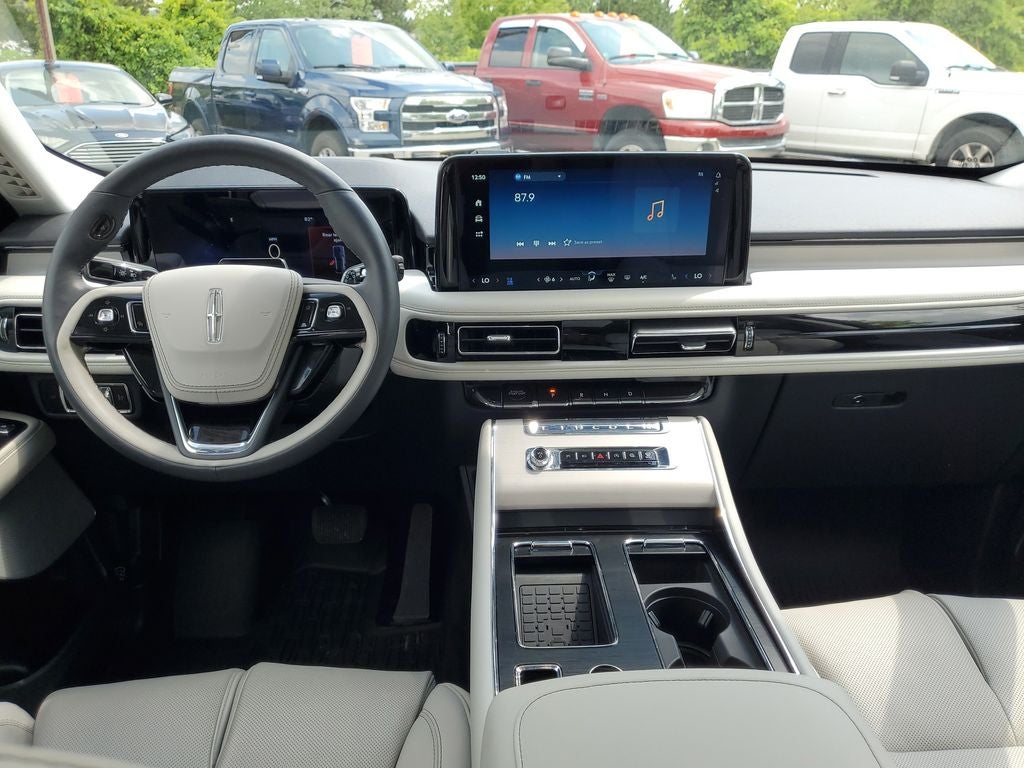 2025 Lincoln Aviator Reserve Premium