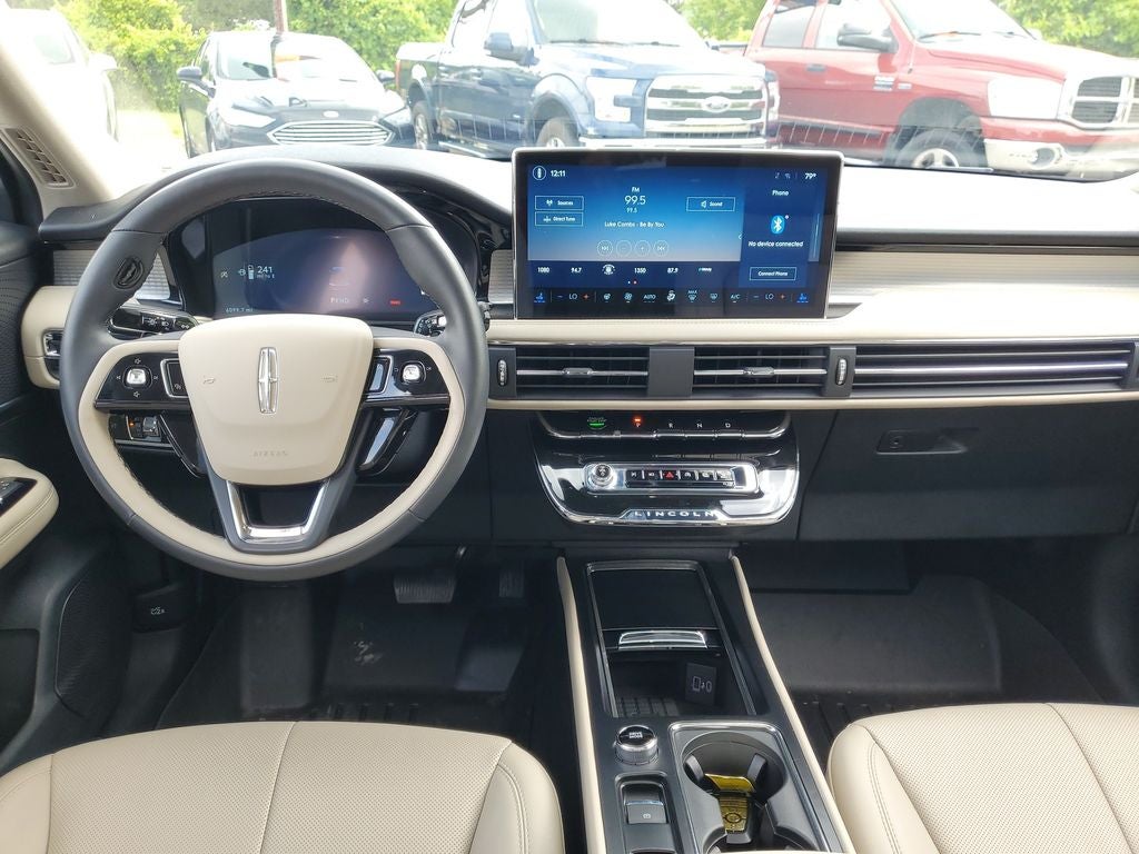 2025 Lincoln Corsair Premiere