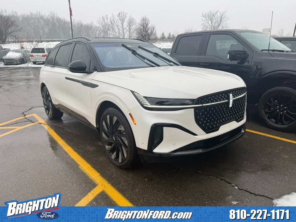 2024 Lincoln Nautilus Reserve