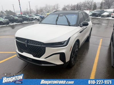 2024 Lincoln Nautilus Reserve