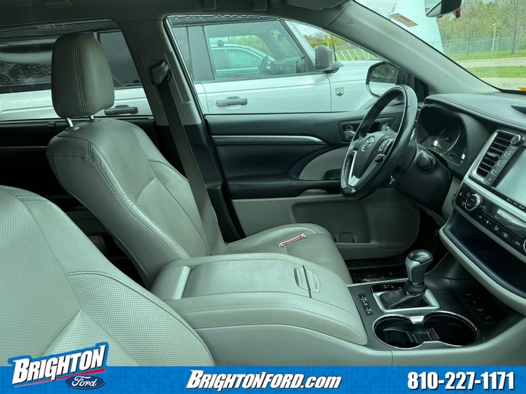 2017 Toyota Highlander Limited Platinum