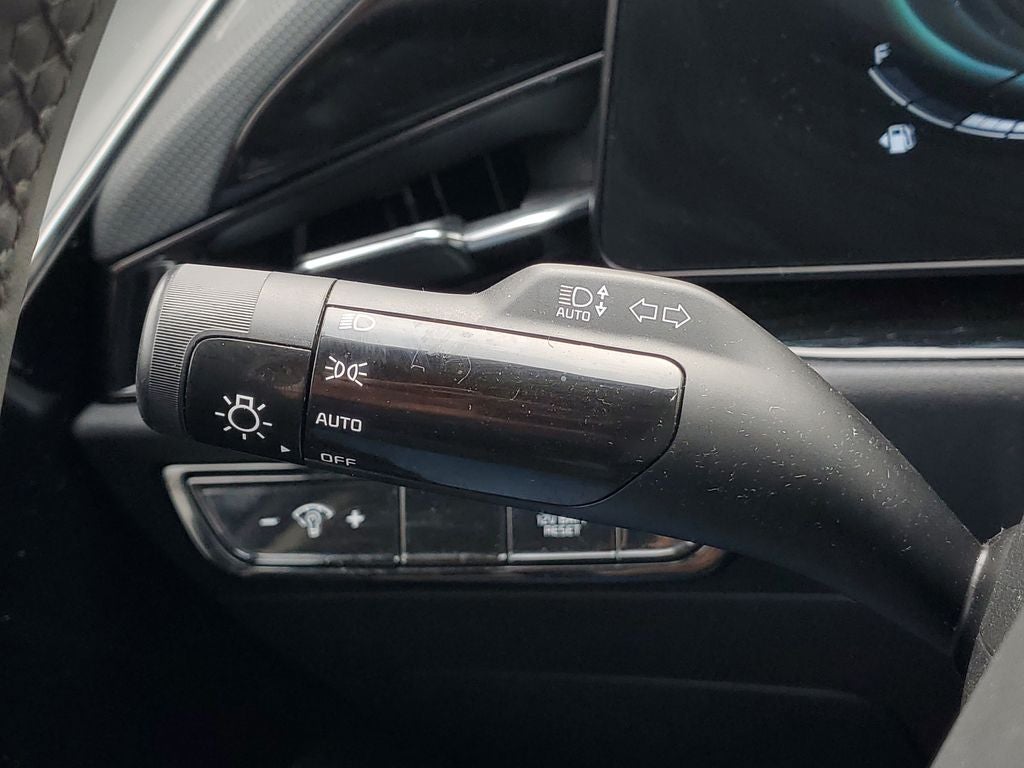 2023 Kia Niro EX