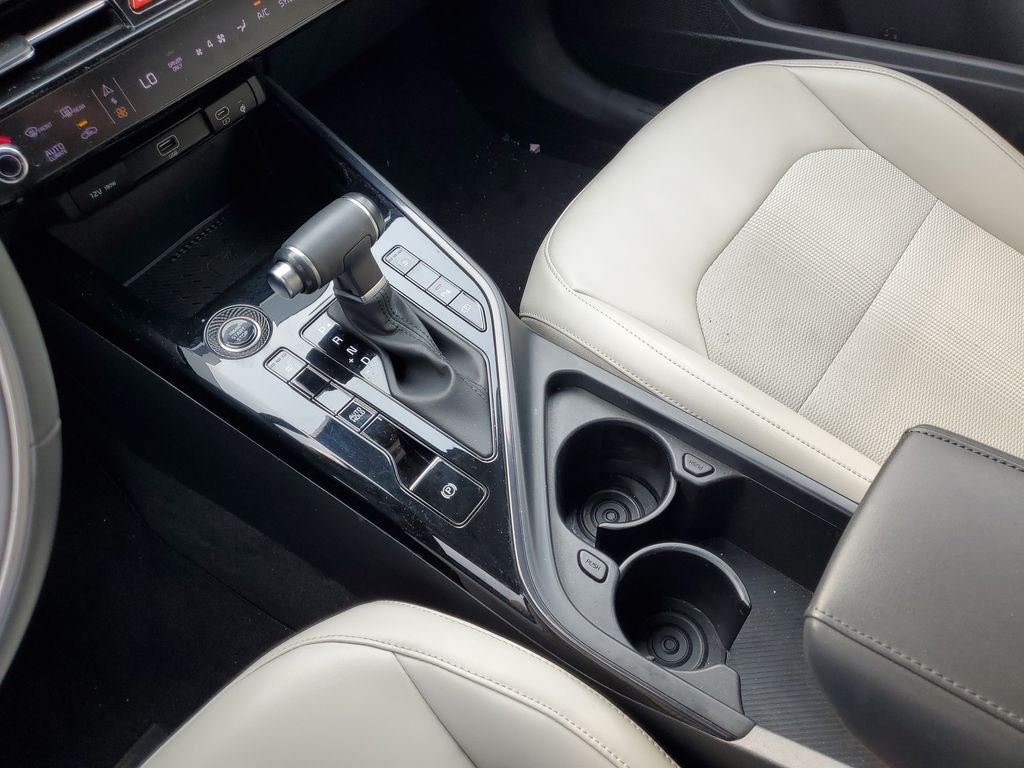 2023 Kia Niro EX