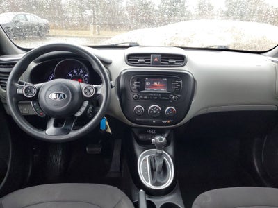2015 Kia Soul Base