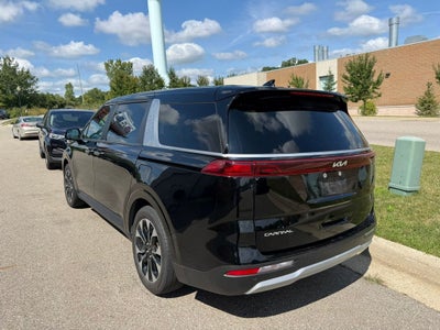 2024 Kia Carnival EX