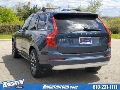 2022 Volvo XC90 T5 Momentum